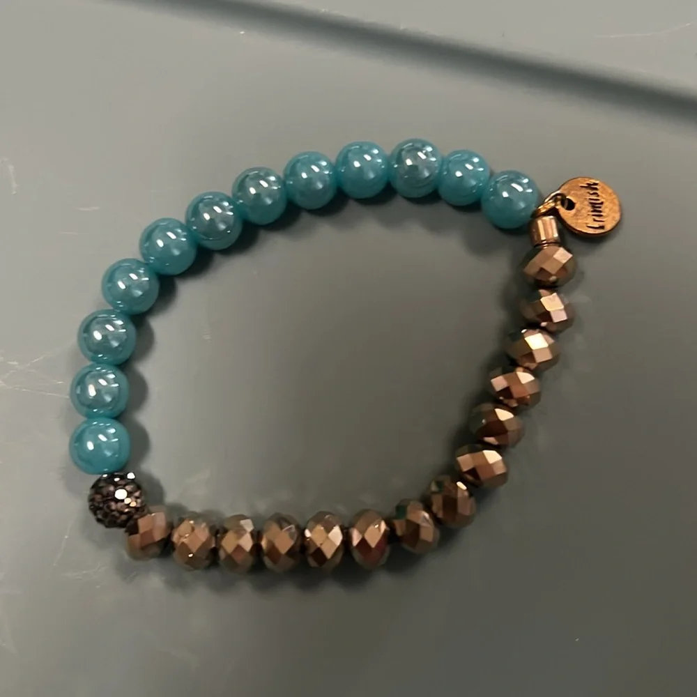 Erimish bracelets - Picture 3 of 4